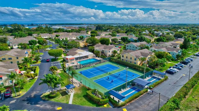 621 Waterside Drive, Hypoluxo, FL 33462