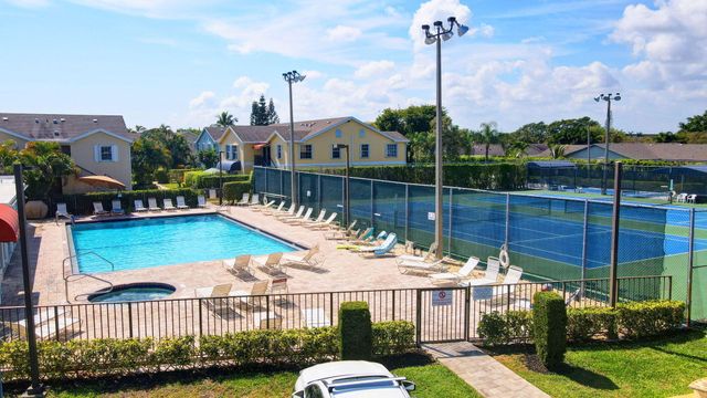 621 Waterside Drive, Hypoluxo, FL 33462