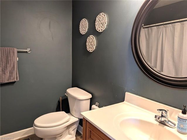 845 Hidden Court, Asheboro, NC 27205