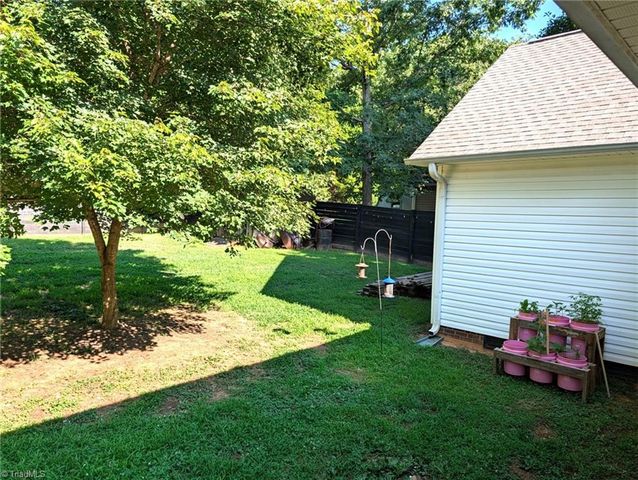 845 Hidden Court, Asheboro, NC 27205