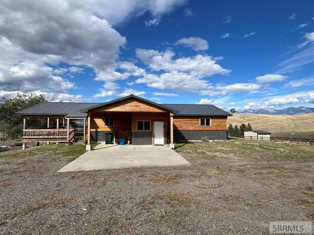 22 Sunflower Road, Salmon, ID 83467