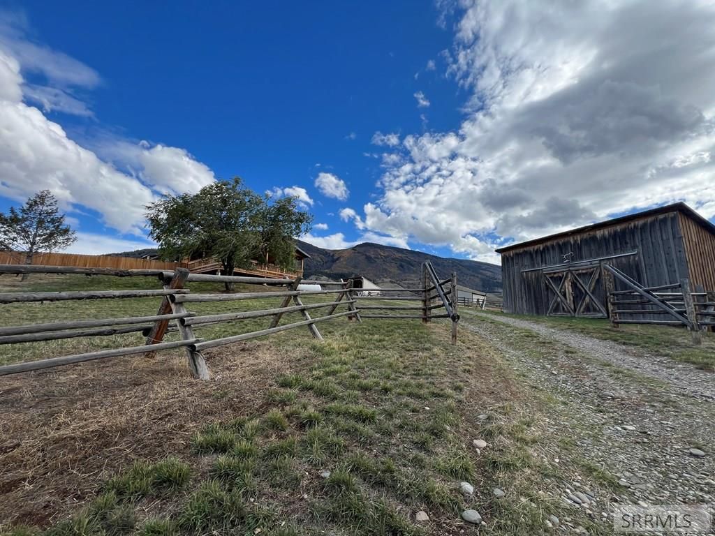 Image 53 of property listing at 22 Sunflower Road, Salmon, ID 83467