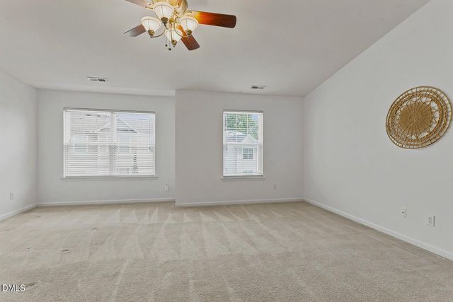 8620 Neuse Club Lane 107, Raleigh, NC 27616
