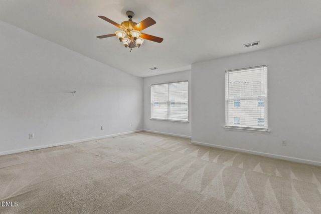 8620 Neuse Club Lane 107, Raleigh, NC 27616