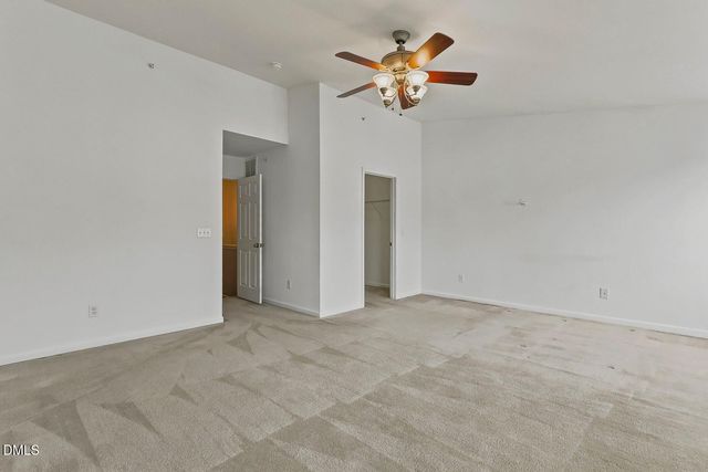 8620 Neuse Club Lane 107, Raleigh, NC 27616