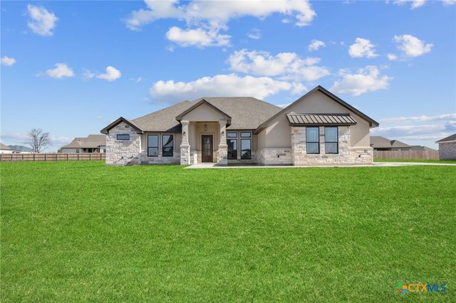 11144 Golden Eagle Avenue, Salado, TX 76571