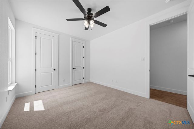 11144 Golden Eagle Avenue, Salado, TX 76571