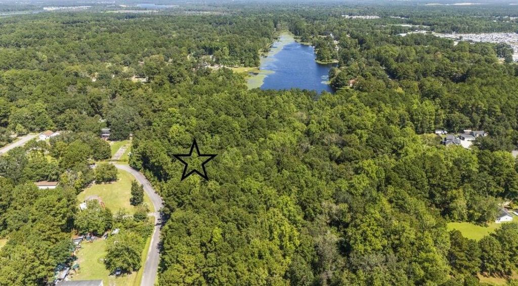 000 Tullis Street, Moncks Corner, SC 29461