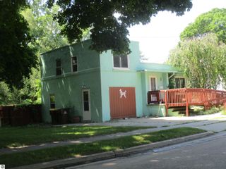 612 Liberty Street, Alma, MI 48801