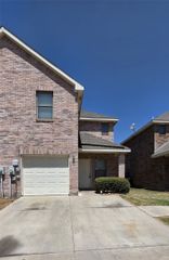 2345 Aldergate Drive, Arlington, TX 76012