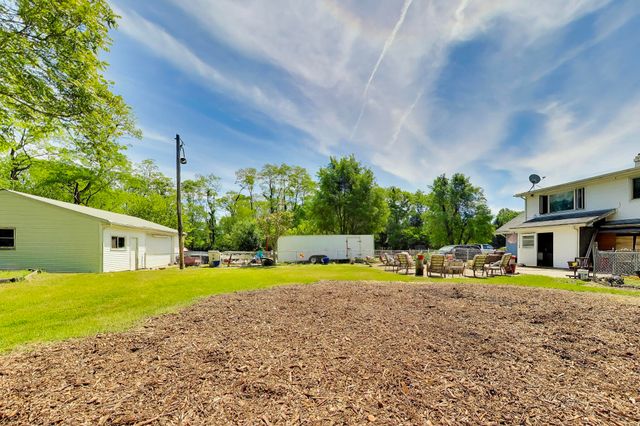 627 W Us Highway 30, Valparaiso, IN 46385