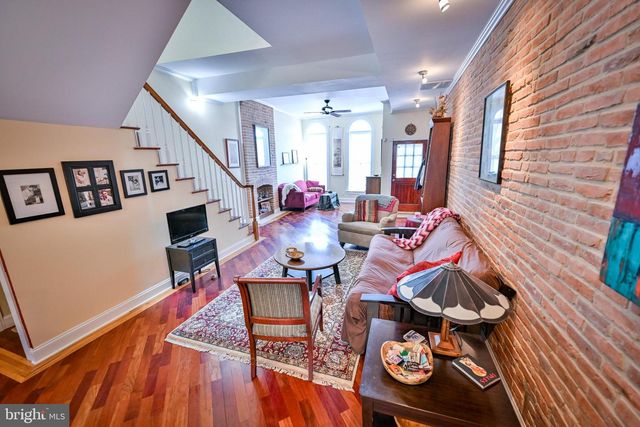 240 WILSON ST, Baltimore, MD 21217