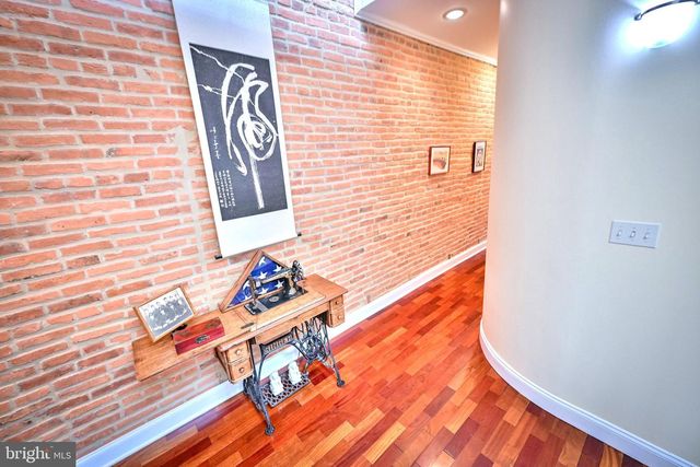 240 WILSON ST, Baltimore, MD 21217