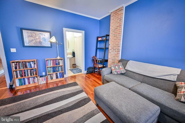 240 WILSON ST, Baltimore, MD 21217