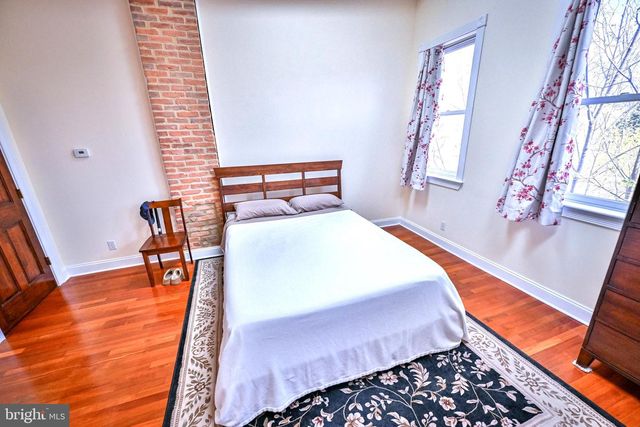 240 WILSON ST, Baltimore, MD 21217