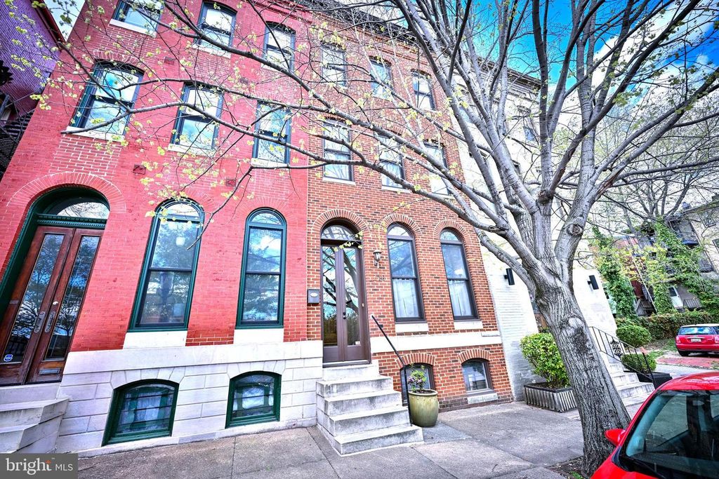 240 WILSON ST, Baltimore, MD 21217