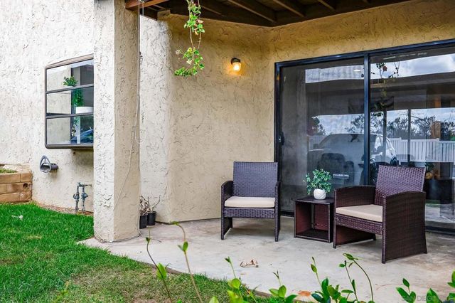 440 Citracado Parkway 5, Escondido, CA 92025