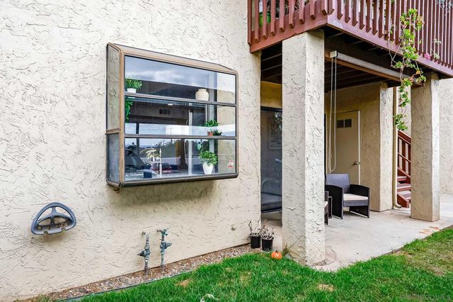 440 Citracado Parkway 5, Escondido, CA 92025