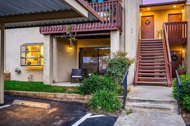 440 Citracado Parkway 5, Escondido, CA 92025