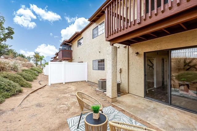 440 Citracado Parkway 5, Escondido, CA 92025