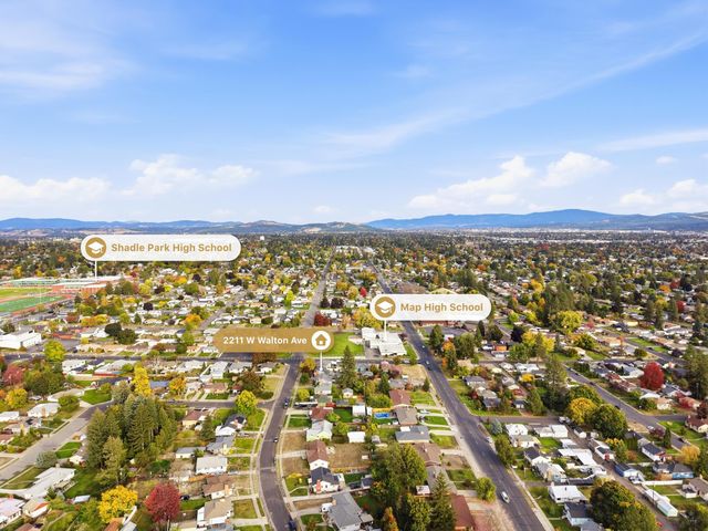 2211 W Walton Ave, Spokane, WA 99205