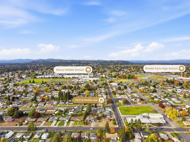 2211 W Walton Ave, Spokane, WA 99205