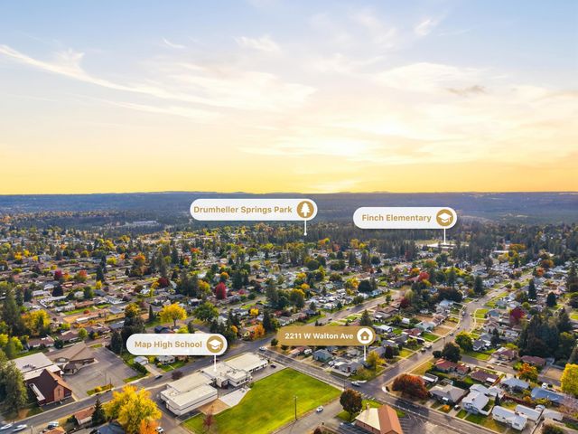 2211 W Walton Ave, Spokane, WA 99205