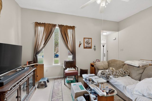 2424 Markland Street, Irving, TX 75060