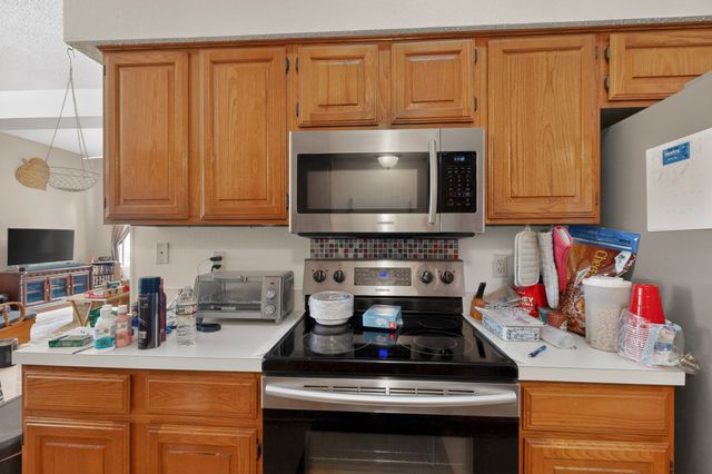 2424 Markland Street, Irving, TX 75060