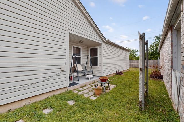 2424 Markland Street, Irving, TX 75060