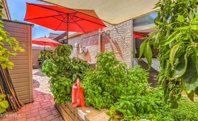 7913 E MONTEBELLO Avenue, Scottsdale, AZ 85250