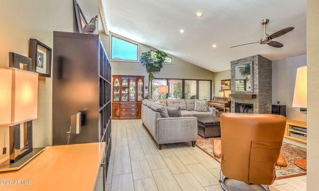 7913 E MONTEBELLO Avenue, Scottsdale, AZ 85250