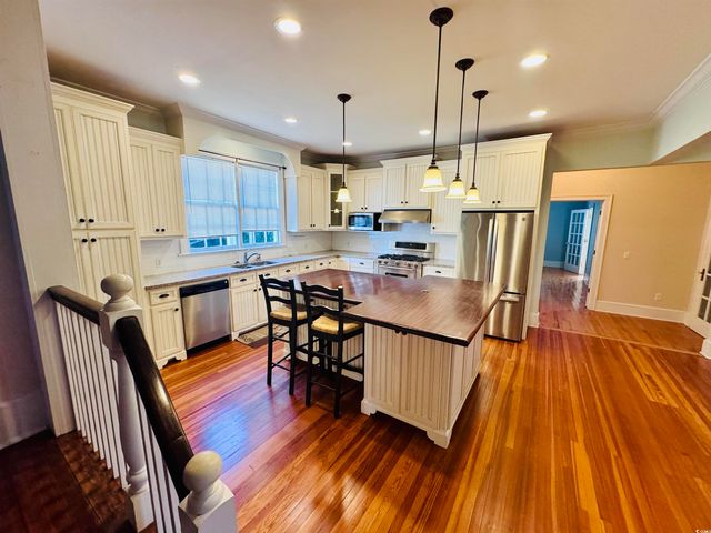 5 S Rosemary Ave., Andrews, SC 29510