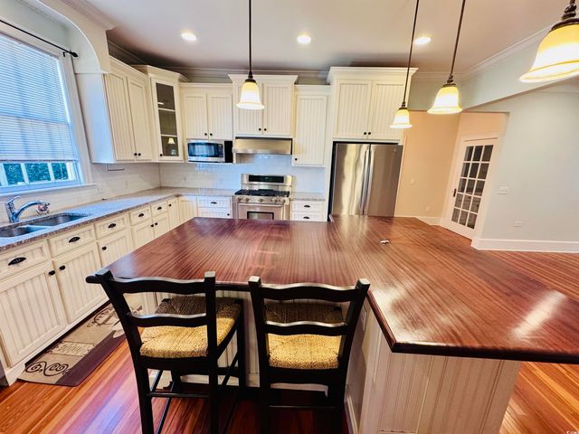 5 S Rosemary Ave., Andrews, SC 29510