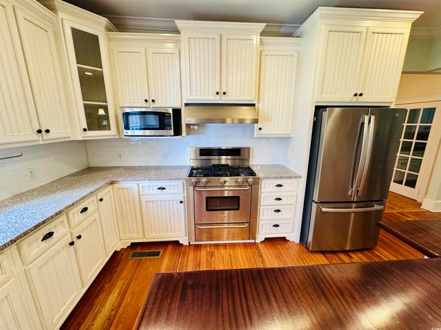 5 S Rosemary Ave., Andrews, SC 29510