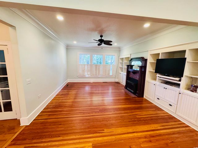 5 S Rosemary Ave., Andrews, SC 29510