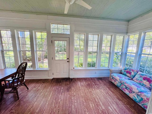 5 S Rosemary Ave., Andrews, SC 29510