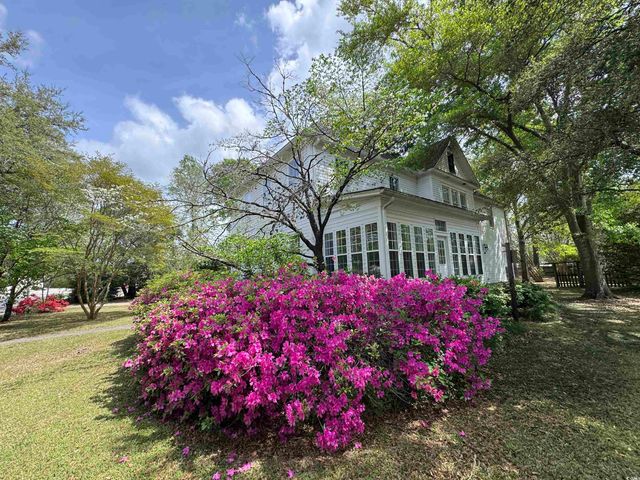 5 S Rosemary Ave., Andrews, SC 29510