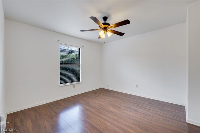 233 SW 42nd TER, Cape Coral, FL 33914