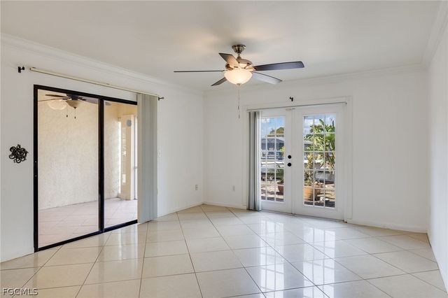 233 SW 42nd TER, Cape Coral, FL 33914