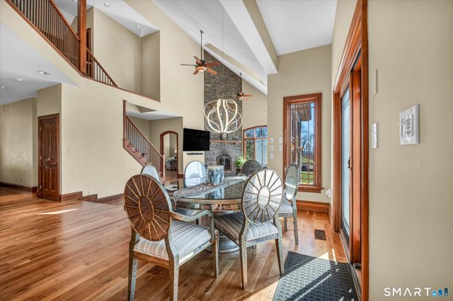 72 Village Gate Drive, Southington, CT 06489