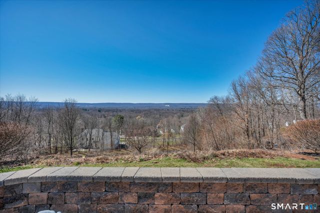 72 Village Gate Drive, Southington, CT 06489