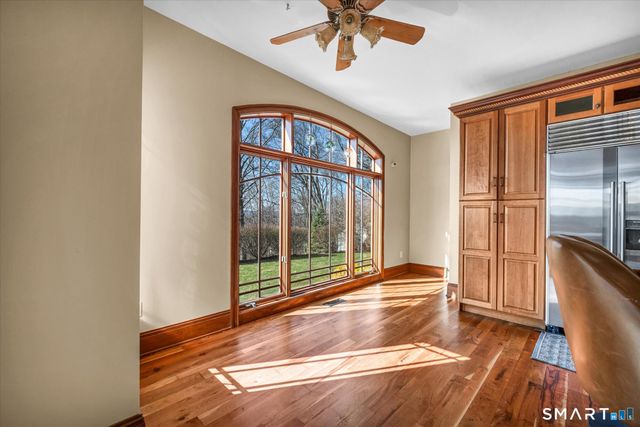 72 Village Gate Drive, Southington, CT 06489