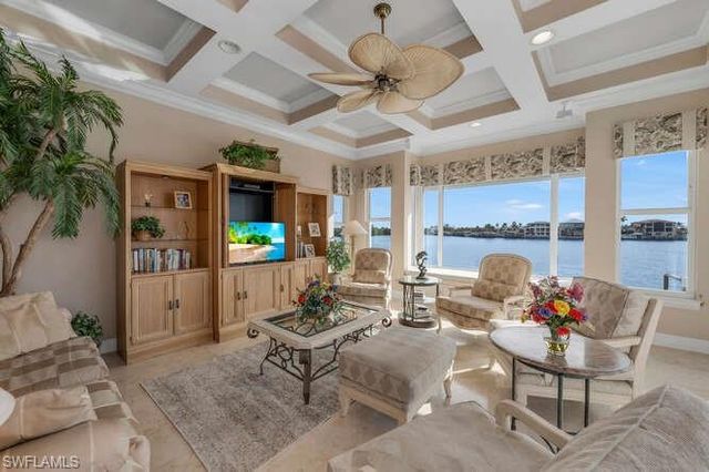 208 San Mateo DR, Bonita Springs, FL 34134