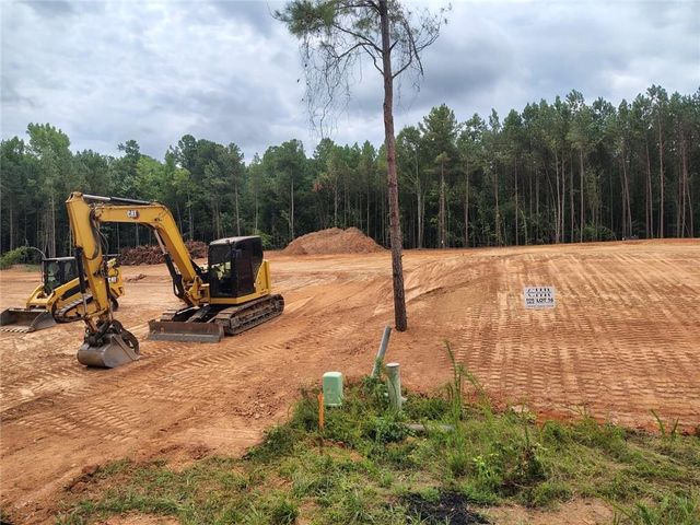1030 Queens Bridge Way, Griffin, GA 30223
