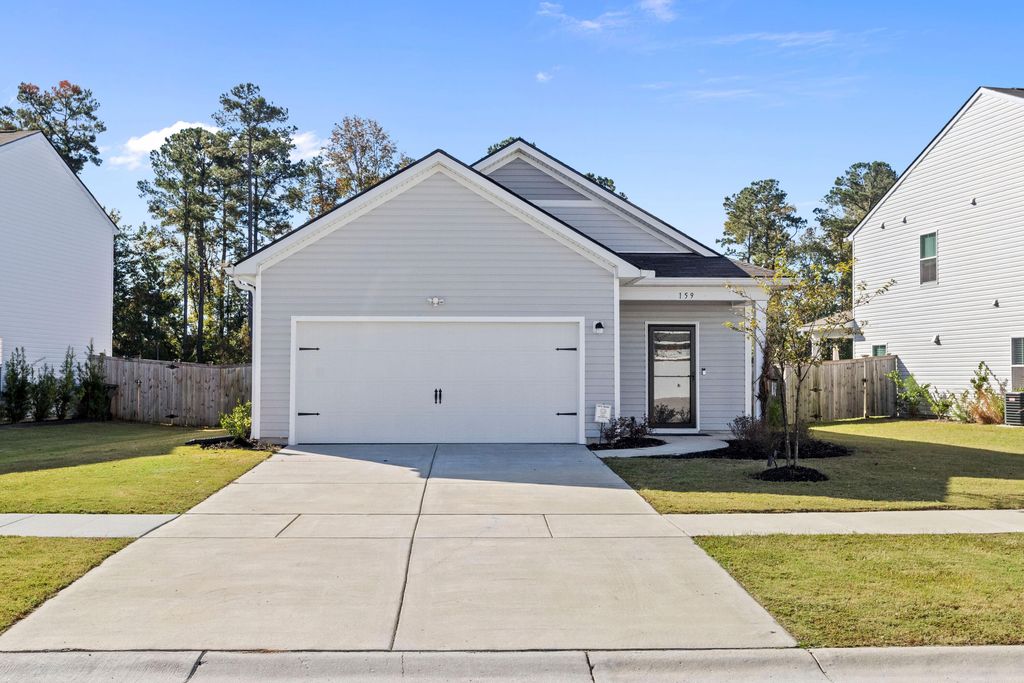 159 Pine Crest View Drive, Summerville, SC 29486
