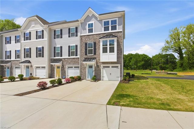 273 Falcon AVE, Portsmouth, VA 23701