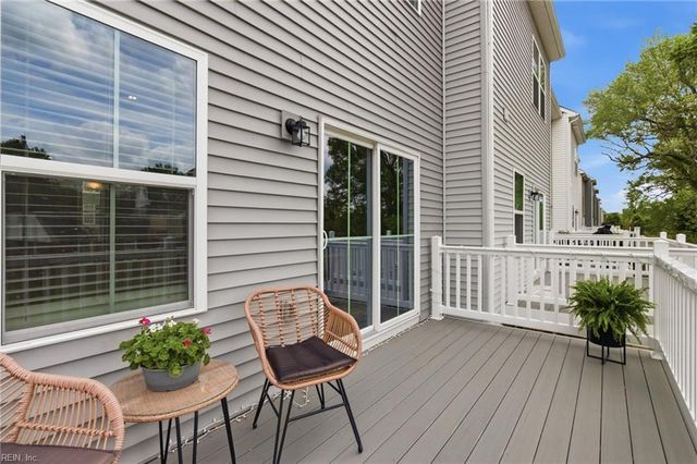 273 Falcon AVE, Portsmouth, VA 23701