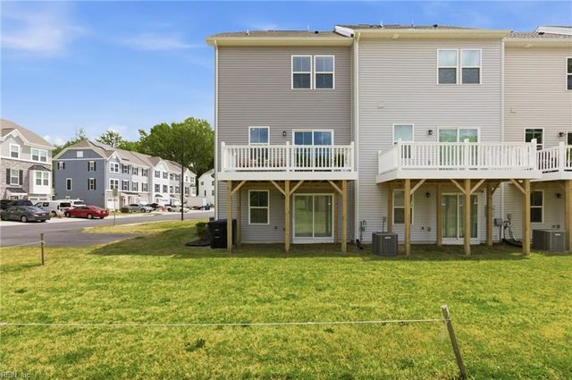 273 Falcon AVE, Portsmouth, VA 23701