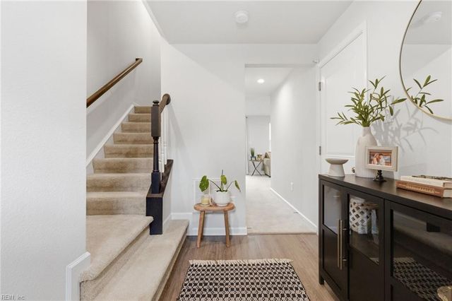 273 Falcon AVE, Portsmouth, VA 23701